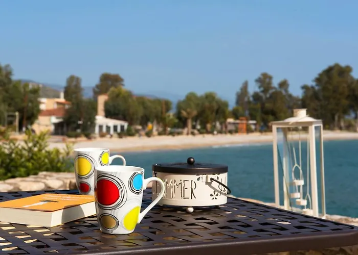 Seafront Apartment In Kiveri, Near Nafplion.